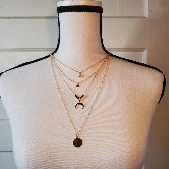 Boho Style Gold Necklace {NEW!} - Picture 4 of 5